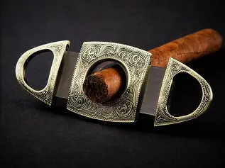 CIGAR CUTTER